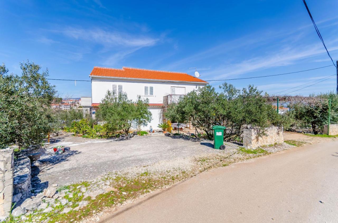 Apartments Stara Maslina Слатине Экстерьер фото