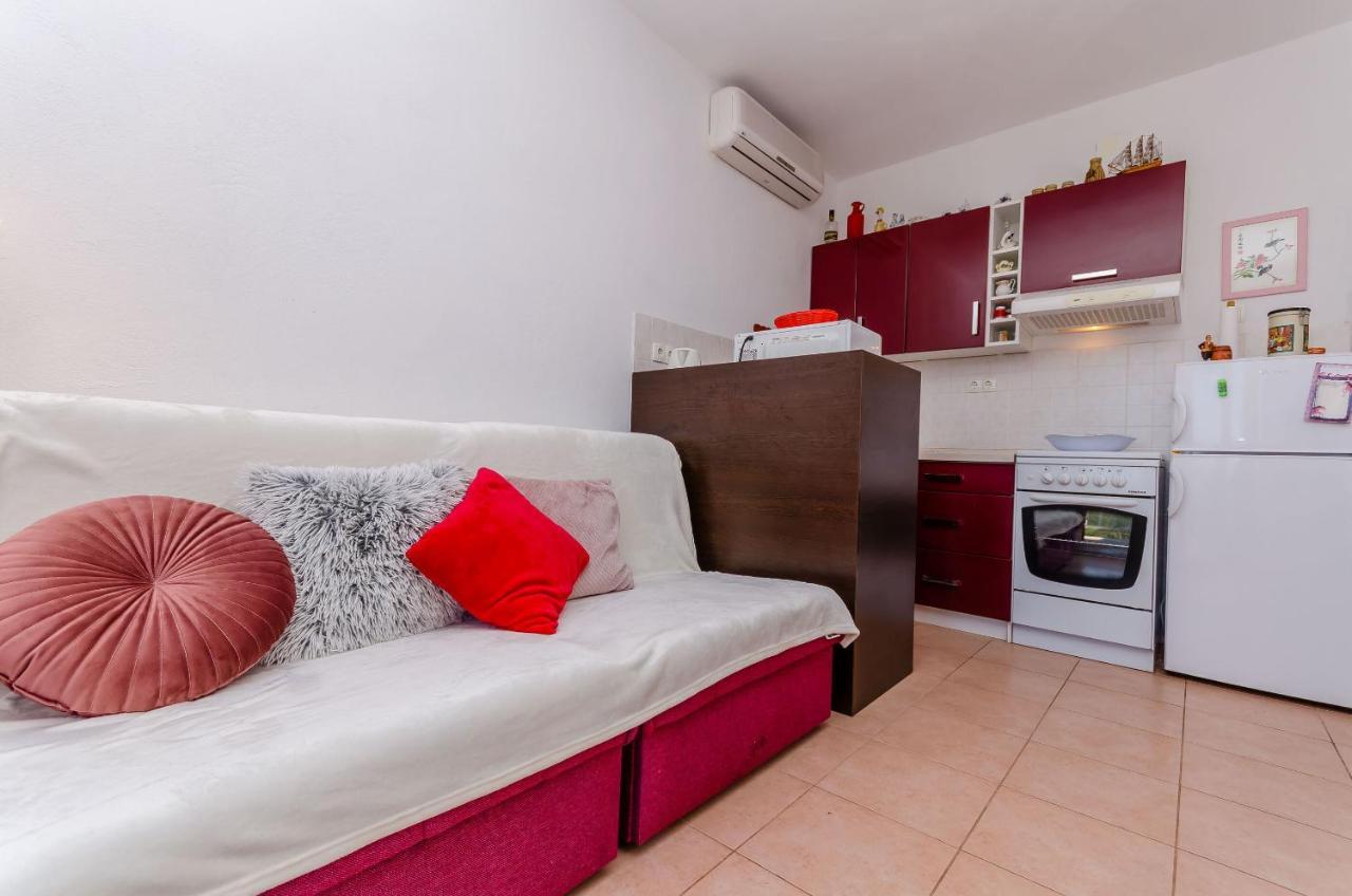 Apartments Stara Maslina Слатине Экстерьер фото