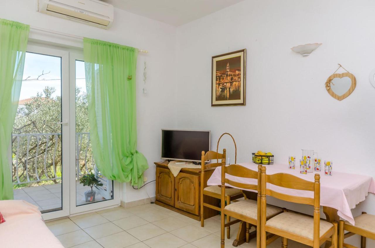 Apartments Stara Maslina Слатине Экстерьер фото